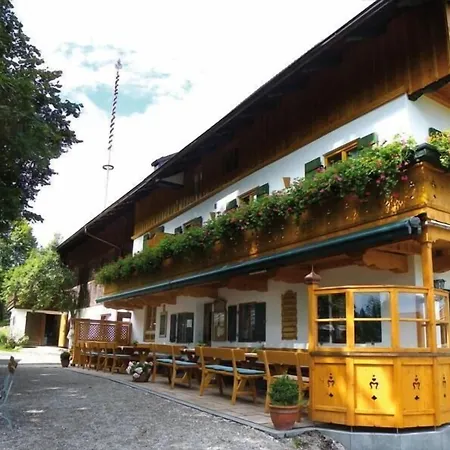 بيت ريفي Landgasthof Fischbach Wackersberg