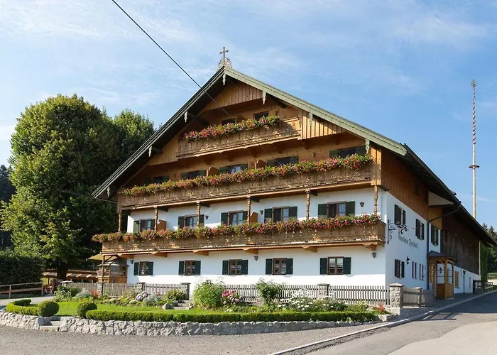 بيت ريفي Landgasthof Fischbach